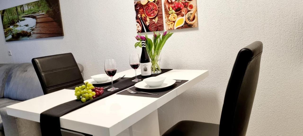 New Modern Selfcheckin Publicfreeparking Highspeed Wifi Kingsizebed Lejlighed Baden-Baden